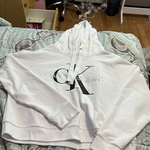 Women’s Calvin Klein cropped hoodie - size M